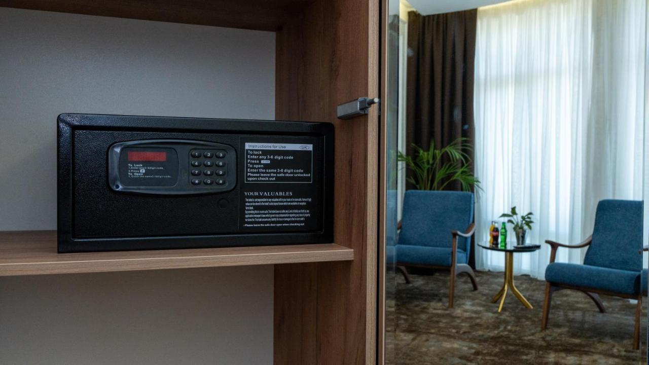 Garnet Mir Hotel Taşkent Dış mekan fotoğraf