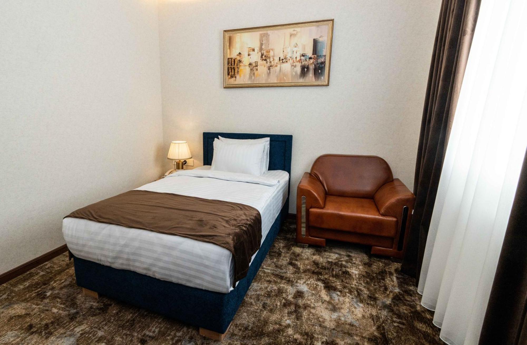 Garnet Mir Hotel Taşkent Dış mekan fotoğraf