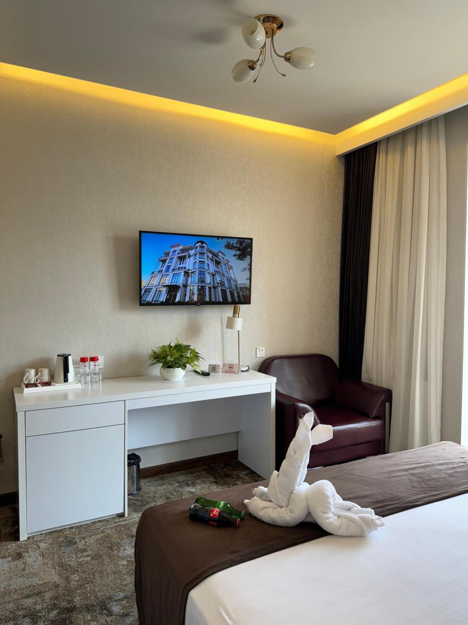 Garnet Mir Hotel Taşkent Dış mekan fotoğraf