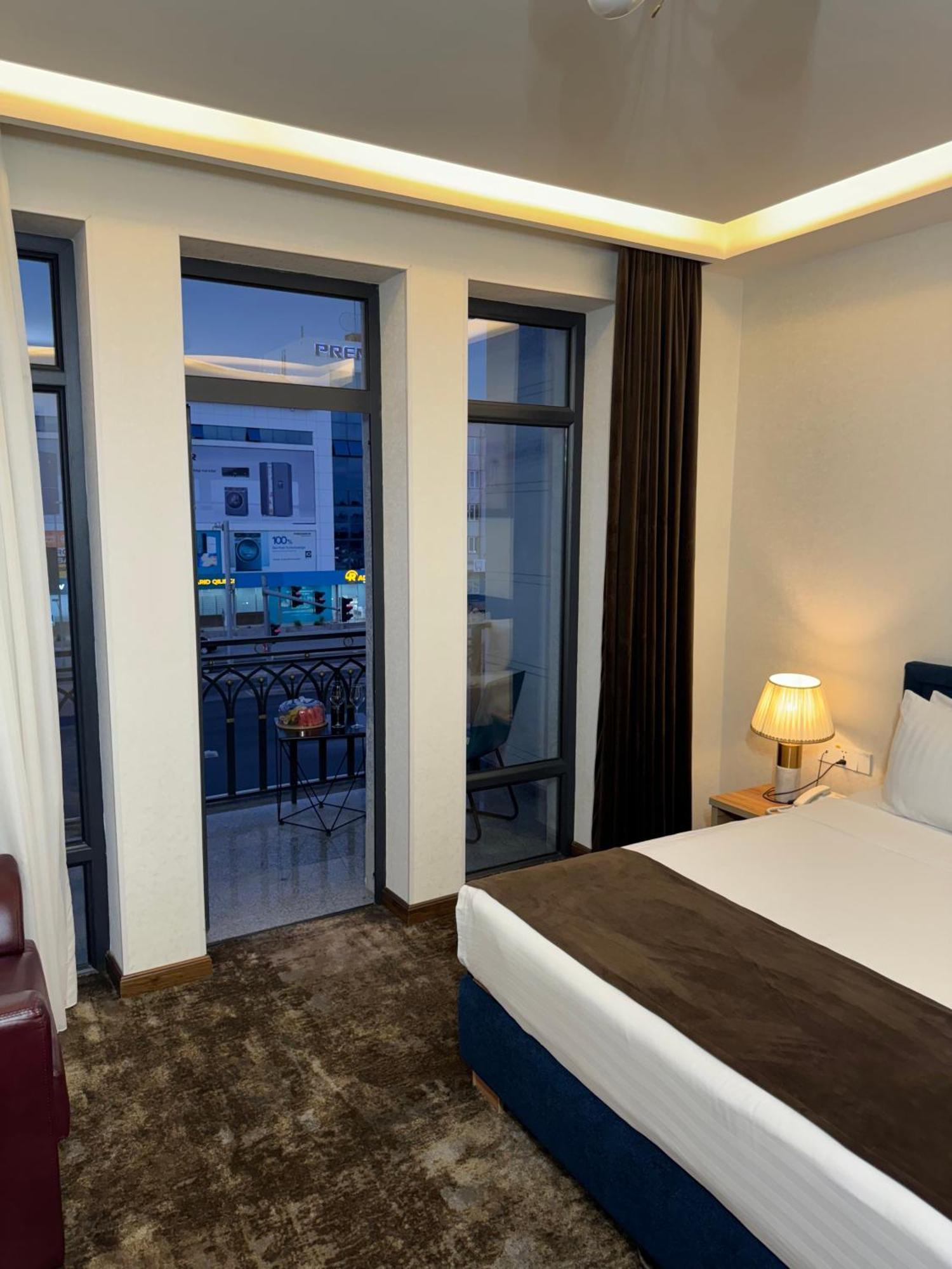 Garnet Mir Hotel Taşkent Dış mekan fotoğraf