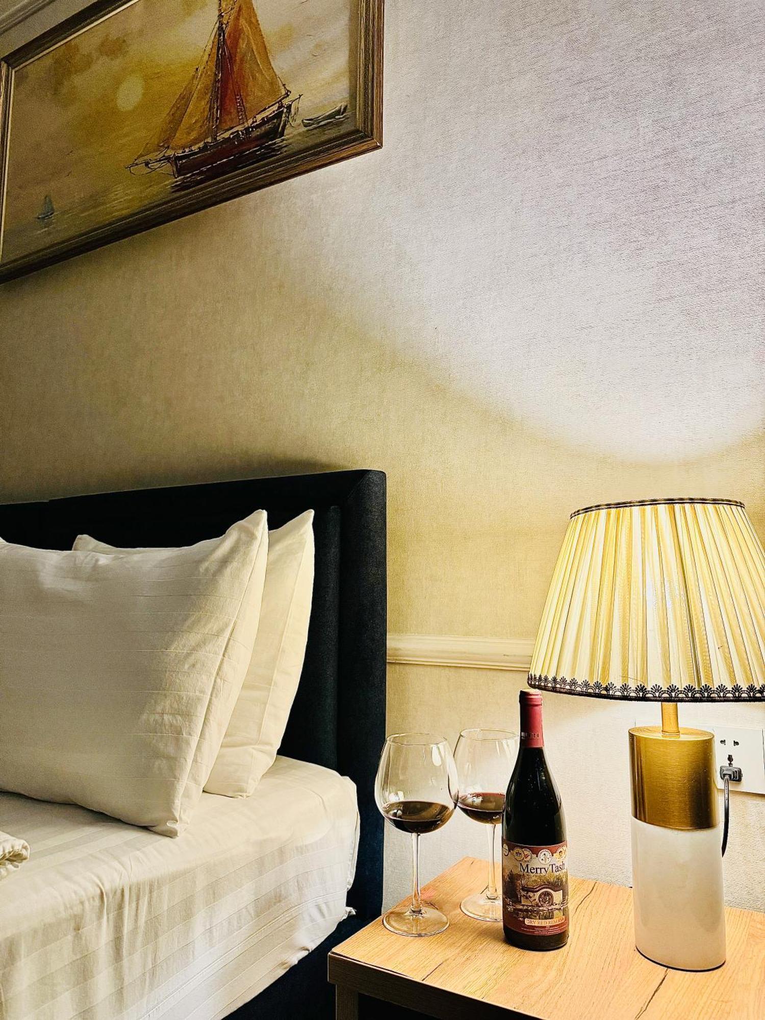 Garnet Mir Hotel Taşkent Dış mekan fotoğraf