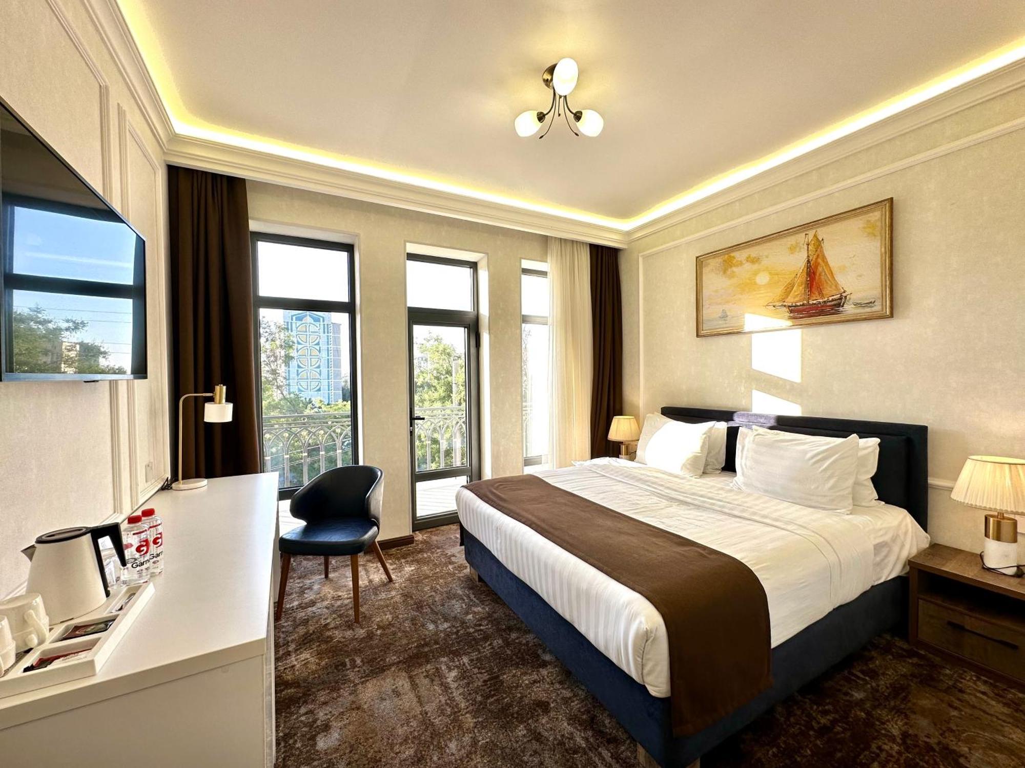 Garnet Mir Hotel Taşkent Dış mekan fotoğraf