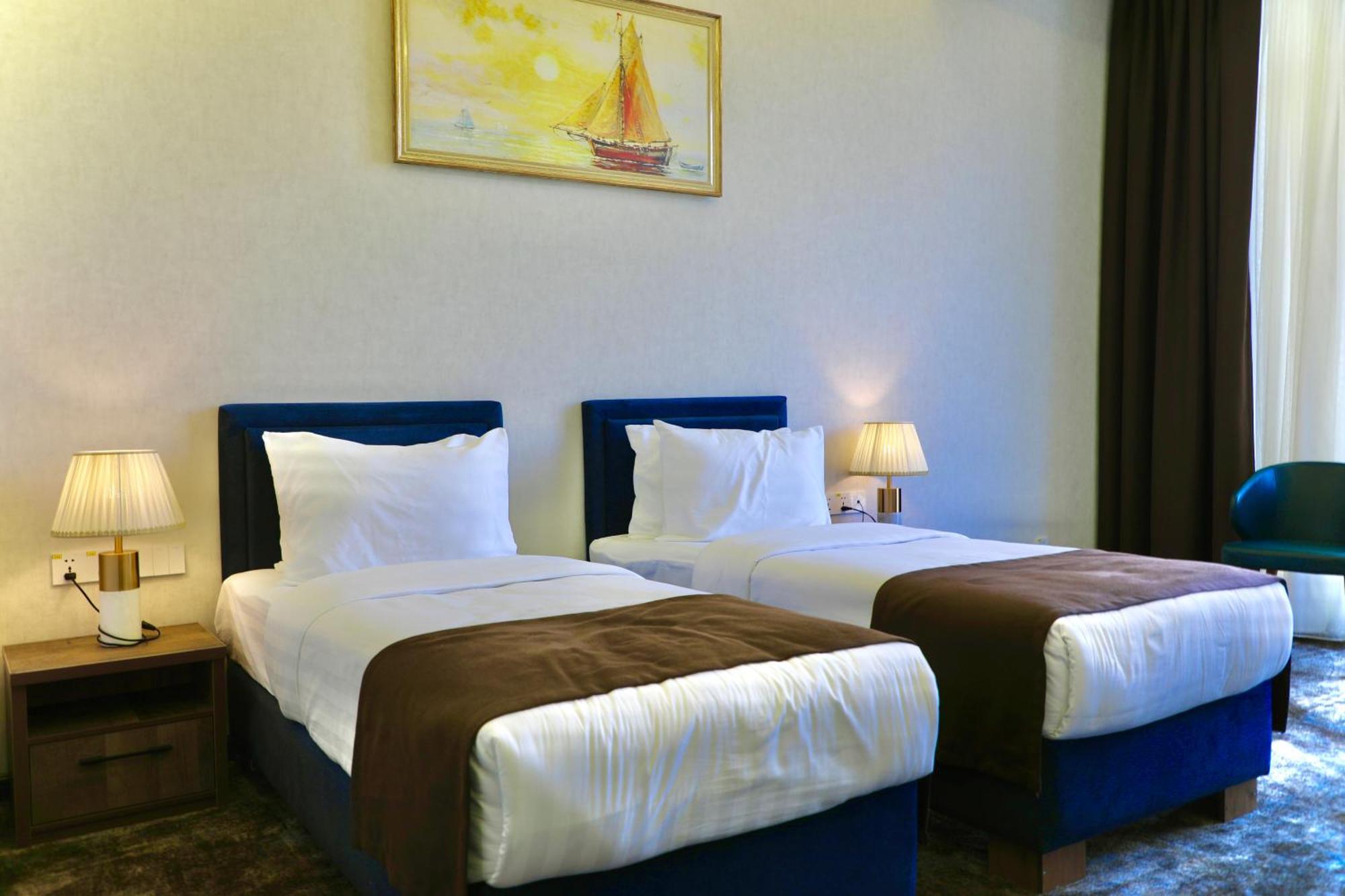 Garnet Mir Hotel Taşkent Dış mekan fotoğraf